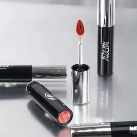 16.3 Son kem lì, mịn, bền màu Merzy Cyber Mellow Tint #CM4 Tempting Red