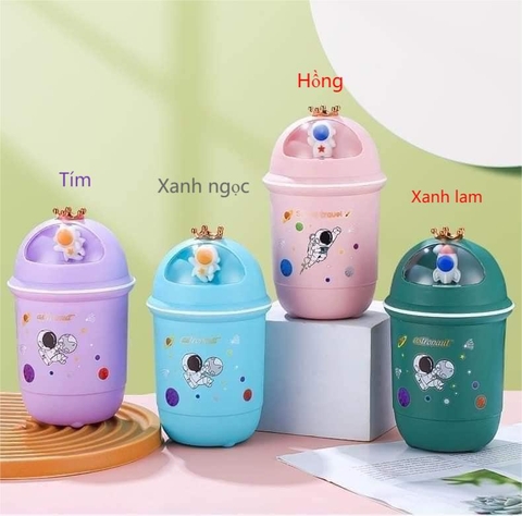 CT2. Bình Nước Thủy Tinh Bọc Nhựa Phi Hành Gia Vũ Trụ  370ml