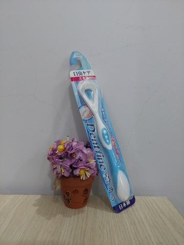 B8.3 Bàn chải nạo lưỡi Dentfine