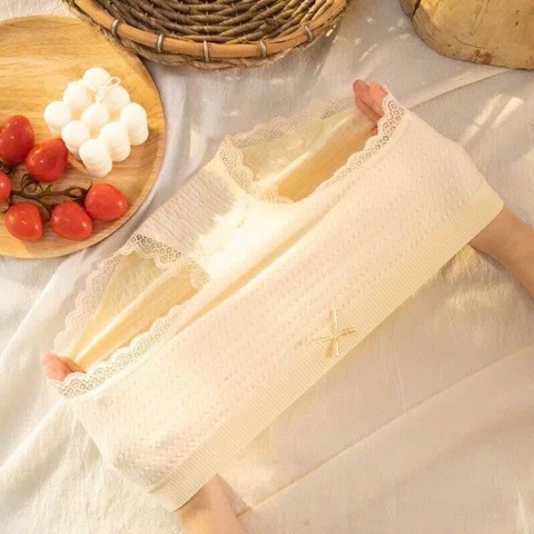 B7.4.Hộp 6 Quần Chip Muji Nơ 30x23cm