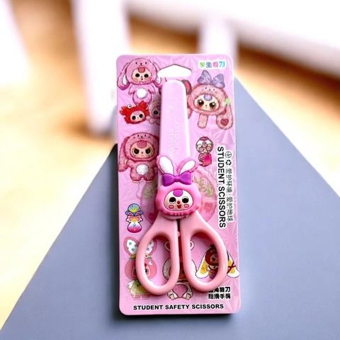 19T. Kéo gắn charm có nắp No.9105