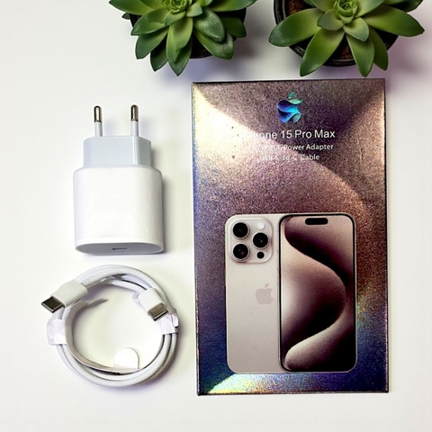 Bộ sạc nhanh IP 15PRM Titan