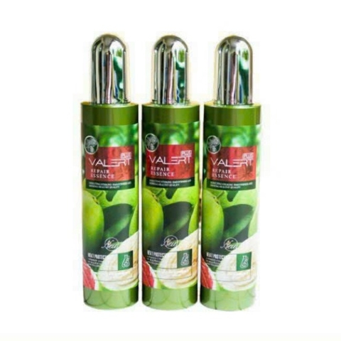 Xịt Dưỡng Tóc Mềm Mượt Tinh Dầu Bưởi Valert Repair Essence Plus 220ml