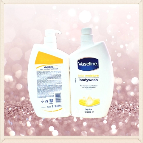 Sữa Tắm Dưỡng Ẩm Vaseline Total Moisture Body Wash 1L