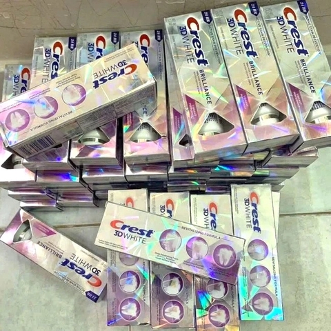 Kem đánh răng Crest 3D White Brilliance bản nâng cấp 99g chính hãng USA