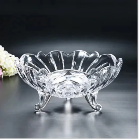 ST2. Thố thủy tinh 3 chân màu trắng TG26-9