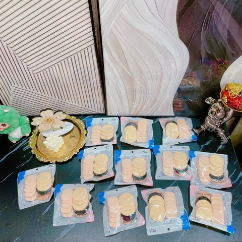 T9. Set 10 Bông Mút trang điểm Yalifen No.F188
