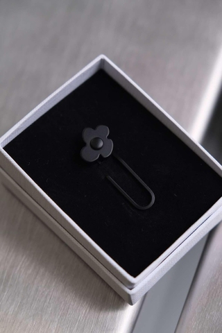 Lardini Zama Flower in Matte Black