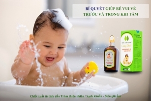 Bí quyết giúp bé vui vẻ trước và trong khi tắm