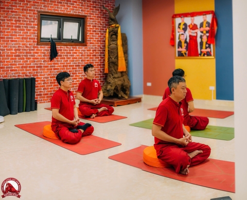 Người biết quan sát hơi thở, chính là người đang “nghe tiếng nói” của cơ thể mình. 