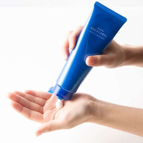 Shiseido - Sữa Rửa Mặt Shiseido Aqualabel Màu xanh Siêu Trắng Da 130g