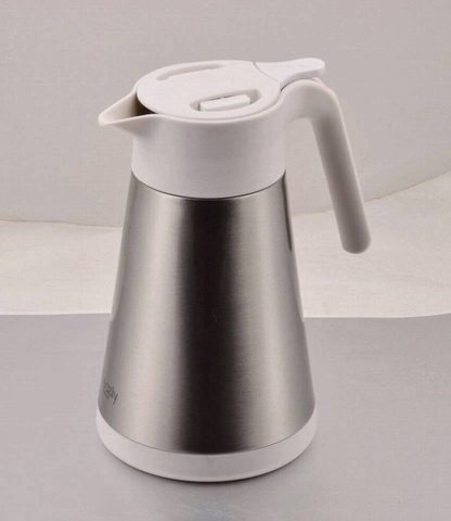 Bình giữ nhiệt màu bạc 1.2L