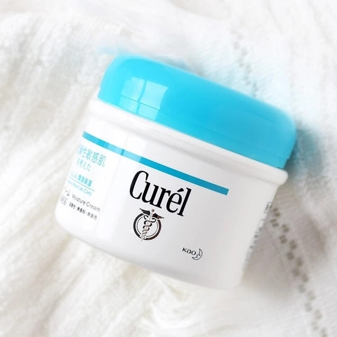 Curel F Intensive Moisture Care 90g – Kem Dưỡng Ẩm Dành Cho Da Khô Và Nhạy Cảm