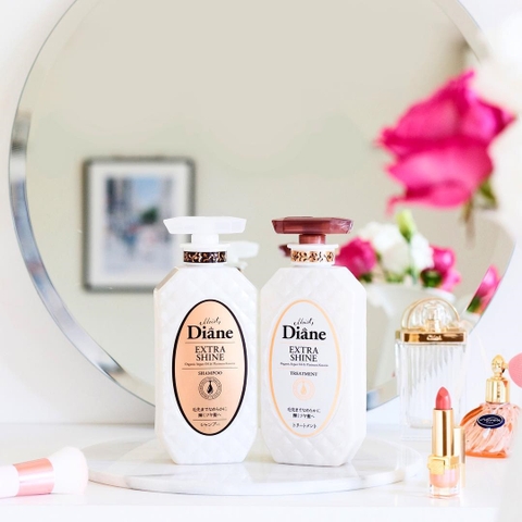 Diane - Dầu Gội Xả Phục Hồi Tóc Sáng Bóng Moist Extra Shine 450ml x 2 (Tóc Khô, Xỉn Màu, Không Mượt)