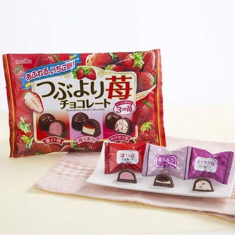 Kẹo chocolate Meito nhân dâu 148g - Hàng Nhật nội địa