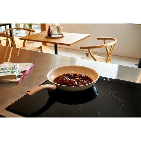 KAKUSEE_Chảo chống dính Ceramic Kakusee - size 20cm sâu lòng, màu be