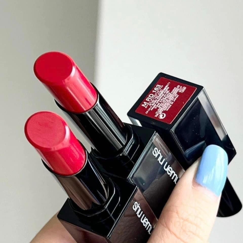 Shu Uemura - Son Lì Shu Uemura Matte RD163 Vỏ Đen Màu Đỏ Thuần 3g