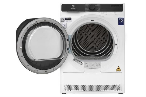 Máy sấy quần áo bơm nhiệt Electrolux 8 kg EDH803J5WC - Mới 2024