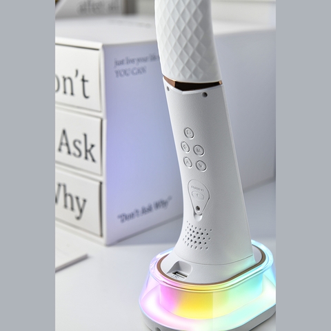 Đèn bàn LED cảm ứng tích hợp màn hình đồng hồ HD và đèn RGB Wilit C13A cao cấp