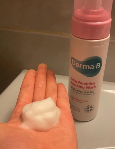 DUNG DỊCH VỆ SINH PHỤ NỮ DERMA-B