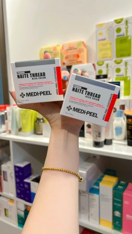 Kem dưỡng cổ 𝗠𝗲𝗱𝗶𝗣𝗲𝗲𝗹 𝗡𝗮𝗶𝘁𝗲 𝗧𝗵𝗿𝗲𝗮𝗱 𝗡𝗲𝗰𝗸 𝗖𝗿𝗲𝗮𝗺