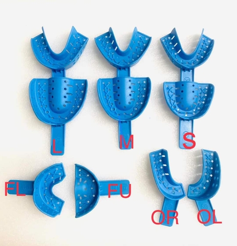 Thìa lấy dấu nhựa xanh dương