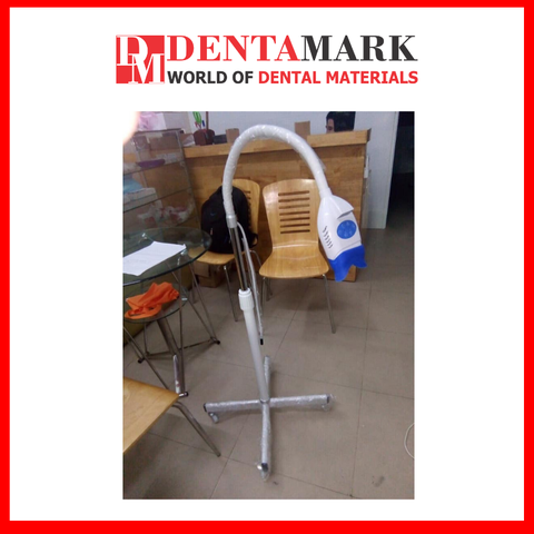 Đèn tẩy trắng răng có chân trên