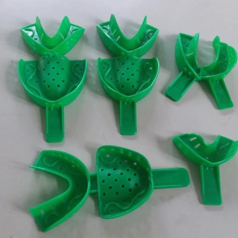 Thìa lấy dấu nhựa