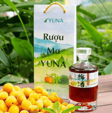 Rượu Mơ Yuna