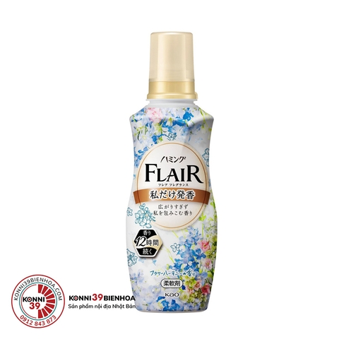 Nước xả vải KAO Flair Fragrance hương hoa êm ái 520mL