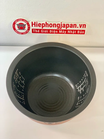 Nồi cơm điện cao tần Toshiba RC-10VSV áp suất hút chân không