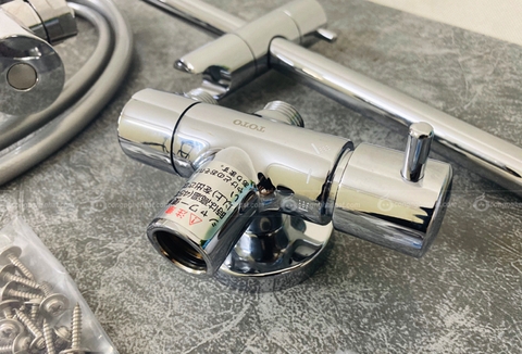 Sen cây TOTO TBW04401J1 - Sen tắm nhiệt cao cấp từ Nhật Bản