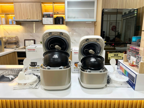 Nồi cơm điện cao tần Toshiba RC-DX10H điện áp 220v | Xuất xứ Nhật Bản
