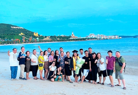 Vui hè Nha Trang cùng đoàn VIP khách gia đình