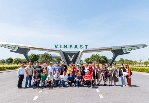 IDO tổ chức thành công đoàn 200 khách đến Cát Bà - Lan Hạ - Hạ Long