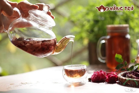 Cách pha trà thảo mộc – Bí quyết để chăm lo sức khỏe và sắc đẹp