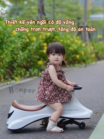Xe lắc Honper LUXURY HP815 ( Trắng _ cam _ xanh )