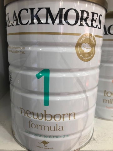 Sữa công thức cho trẻ 0-6 tháng tuổi Blackmores NewBorn formula, 900 g/ hộp, 6 hộp/ thùng (Sữa Blackmores số 1)