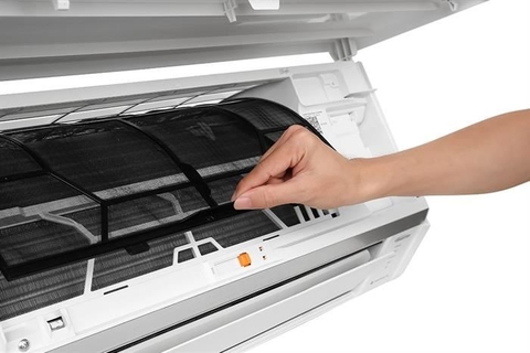 Điều hòa Panasonic 2 chiều 12.000BTU inverter YZ12AKH-8