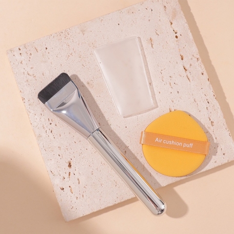 Cọ tán kem nền đầu dẹt GUVIET siêu mỏng, tạo lớp nền mịn màng và tự nhiên