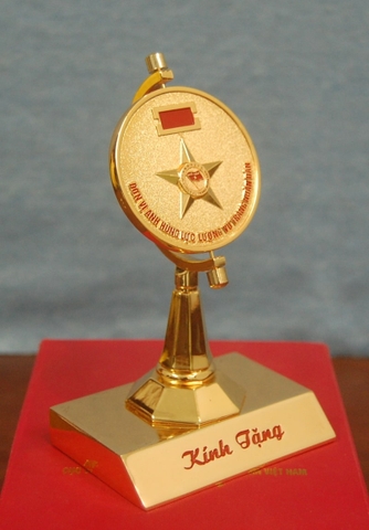 Kỷ Niệm Chương