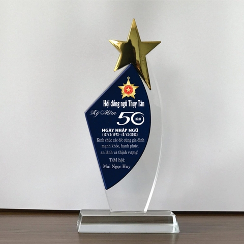 Kỷ Niệm Chương