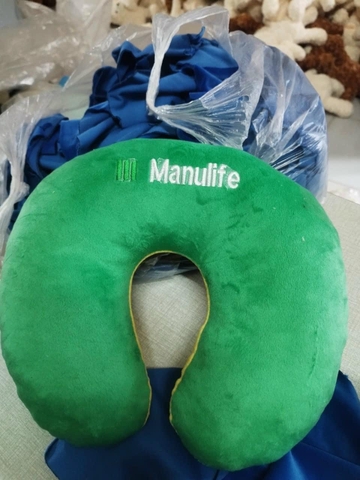 Gối chữ U