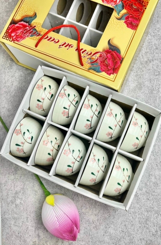Chén sứ Bát Tràng