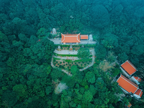 Chùa Ngọa Vân Thượng