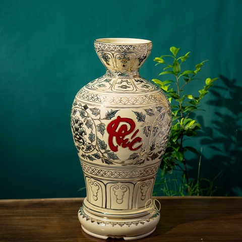THIEN PHUC CHU DAU CERAMIC VASE