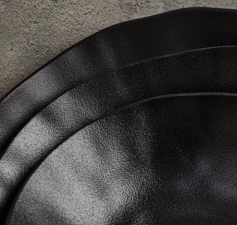 101001-L030 - Đĩa sứ Baralee ORNA Black Coupe Plate 17 cm (6 3/4