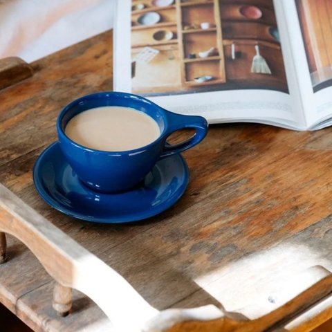 Bộ đĩa và Ly sứ NotNeutral Dk Blue LINO Sm Latte Cup/Scr, 240ml