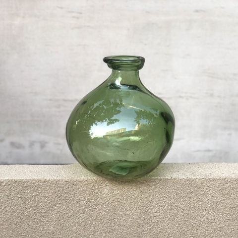 Bình hoa thủy tinh tái chế VSM Jarron Simplicity Màu xanh lá cây 18cm