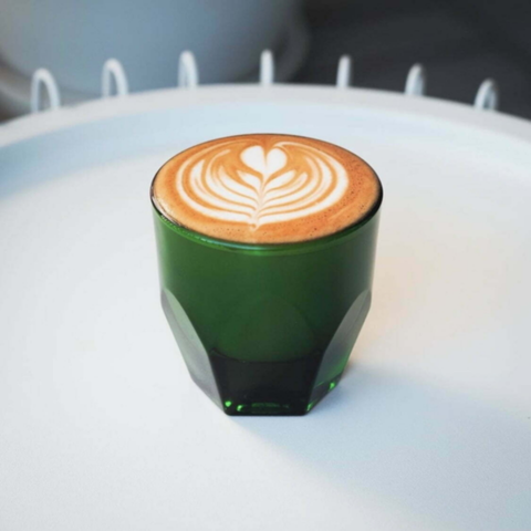 Ly thủy tinh notNeutral Vero cappuccino cup, emerald green